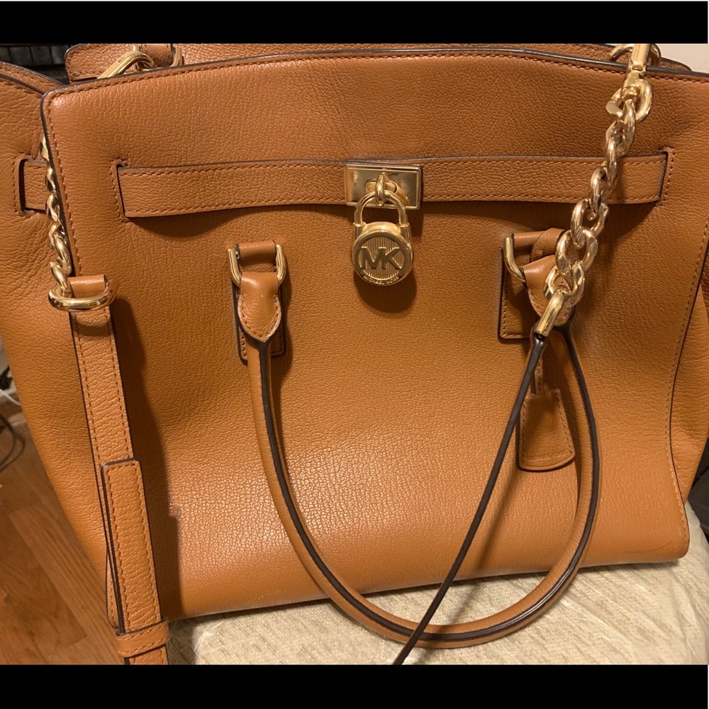 Michael Kors purse
